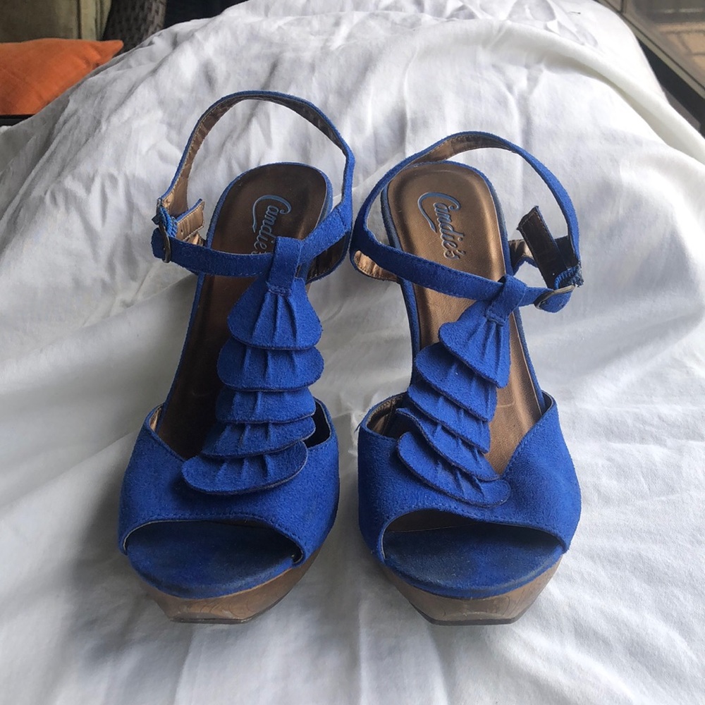 Blue open toe ruffle T-Strap heels size 9